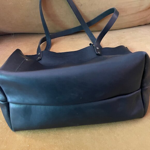 Portland Leather Medium Tote - Picture 3 of 4